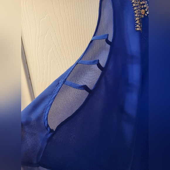 Venus blue blouse - Picture 2 of 8